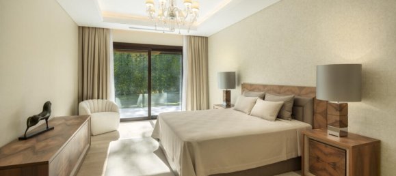 6 bedrooms Villa in Marbella, Spain No. 109432 12