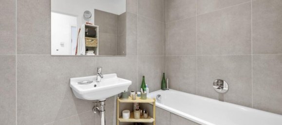 1 bedroom Apartment in London, United Kingdom No. 12589 8