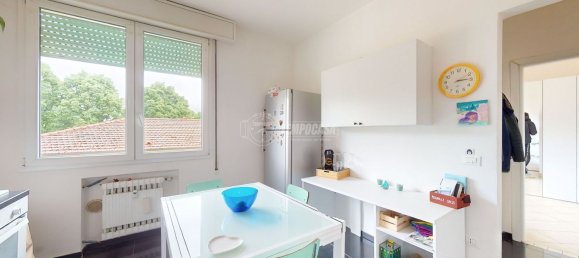 Квартира с 3 комнатами в Сан Джованни ин Персичето, Италия № 128261 2