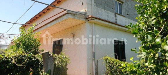 4 bedrooms Villa in Acquedolci, Italy No. 321037 2