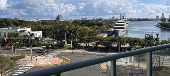 2 bedrooms Commercial property for rent in Miami, Miami-Dade, Florida, USA № 614834 4