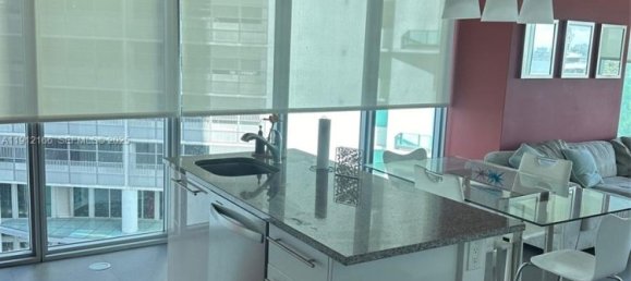 2 bedrooms Commercial property for rent in Miami, Miami-Dade, Florida, USA № 614834 2