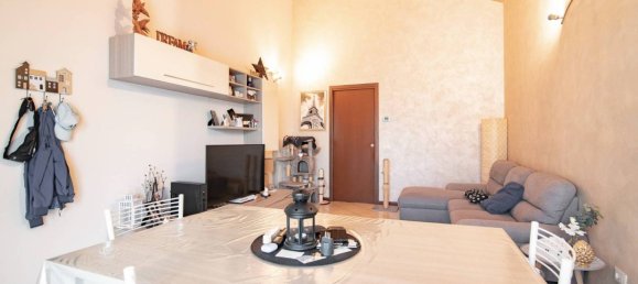 1 bedroom Apartment in Vaprio d'Adda, Italy No. 266567 8