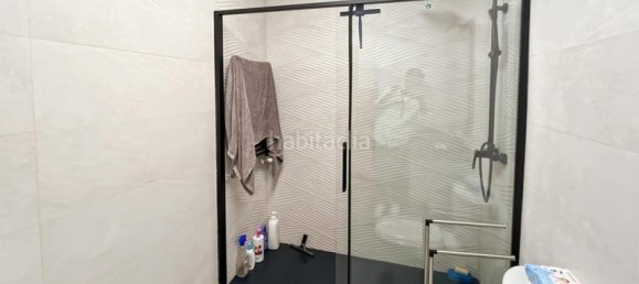 Apartamento de 2 dormitorios en Madrid, Spain No. 180920 15