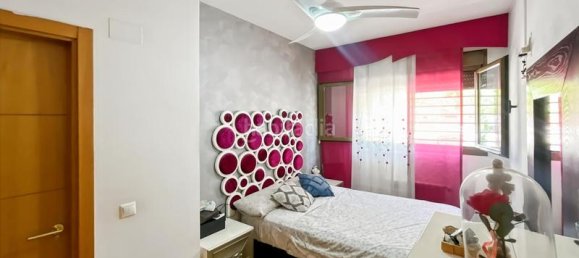 Apartamento de 2 dormitorios en Madrid, Spain No. 180920 10