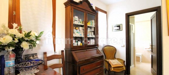 2 bedrooms Villa in Lucca, Italy No. 48013 21