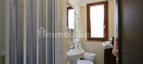 2 bedrooms Villa in Lucca, Italy No. 48013 17
