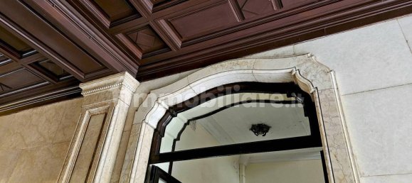 2 bedrooms Apartment in Milan, Italy No. 303060 22