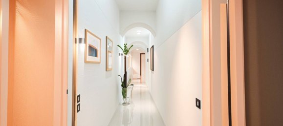 2 bedrooms Apartment in Milan, Italy No. 303060 21