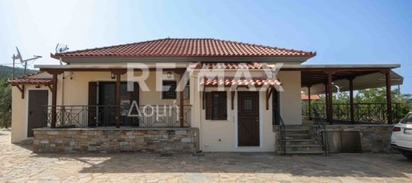 5 غرف نوم منزل في Koropi, Greece رقم 8638 24