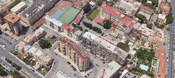 5 bedrooms Apartment in Palermo, Italy No. 378377 10