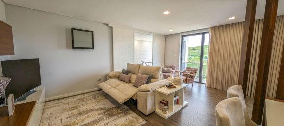 Дом с 3 спальнями в Пезу да Регуа, Португалия № 174335 10