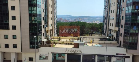 Квартира с 3 спальнями в Оренсе, Испания № 141617 2