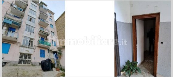 2 bedrooms Apartment in Naples, Italy No. 329734 30