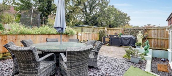 Коммерческая недвижимость с 2 спальнями в Эксмут, Великобритания № 13670 20