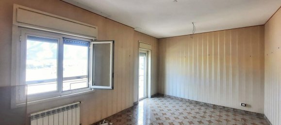 Apartamento de 4 habitaciónes en Palermo, Italy No. 15577 5