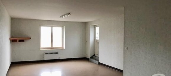 Casa de 5 dormitorios en Blet, France No. 80718 25