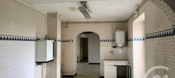 Casa de 5 dormitorios en Blet, France No. 80718 21