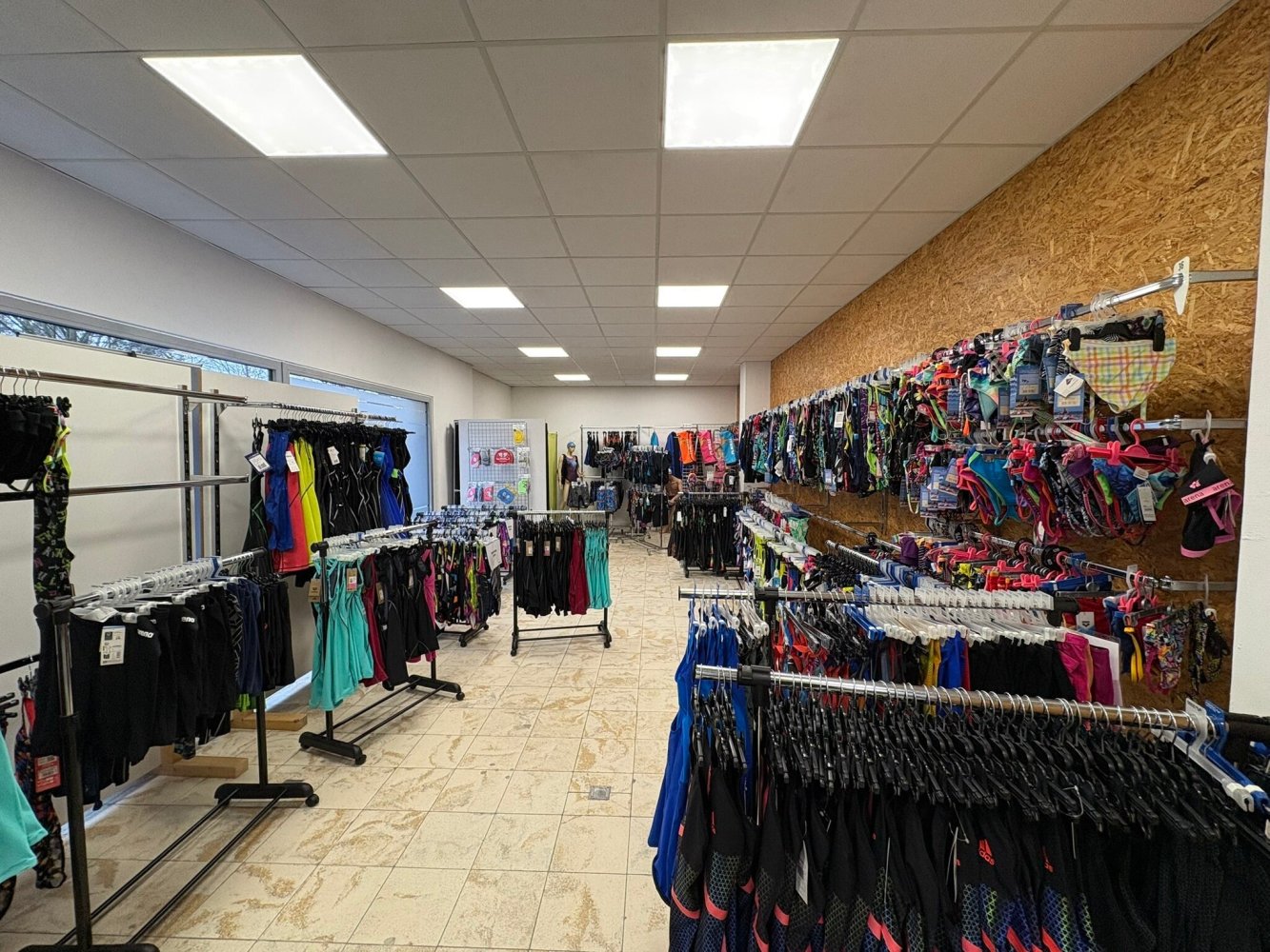 Propriété commerciale à Nuremberg, Germany 457m² No. 145431