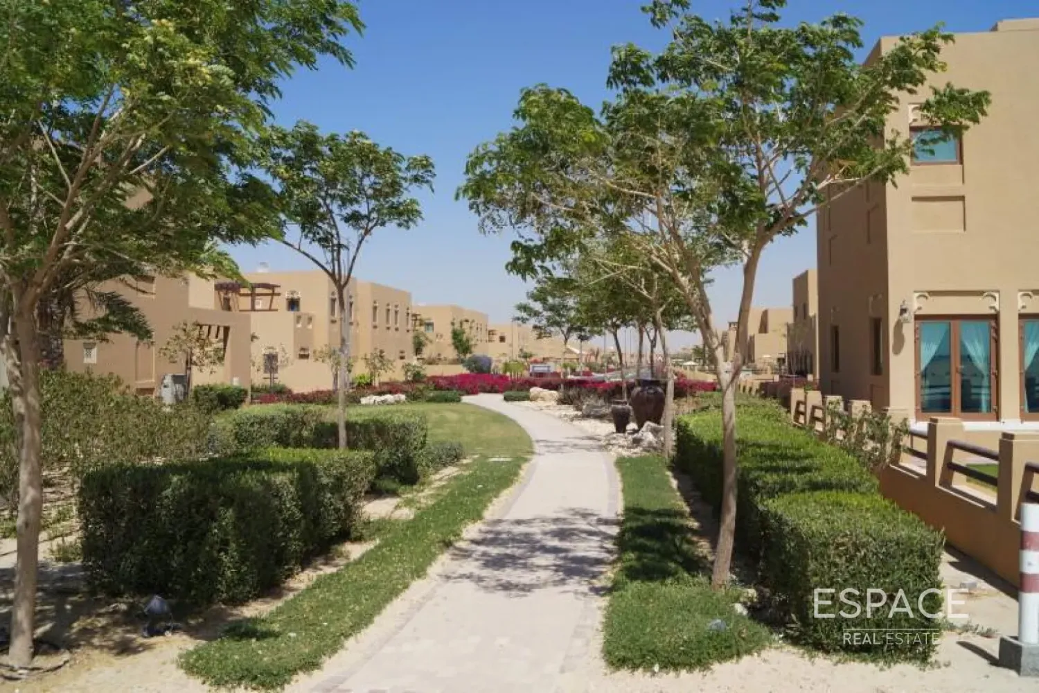 3 bedrooms Townhouse for sale in Al Furjan, Dubai, UAE № 108385