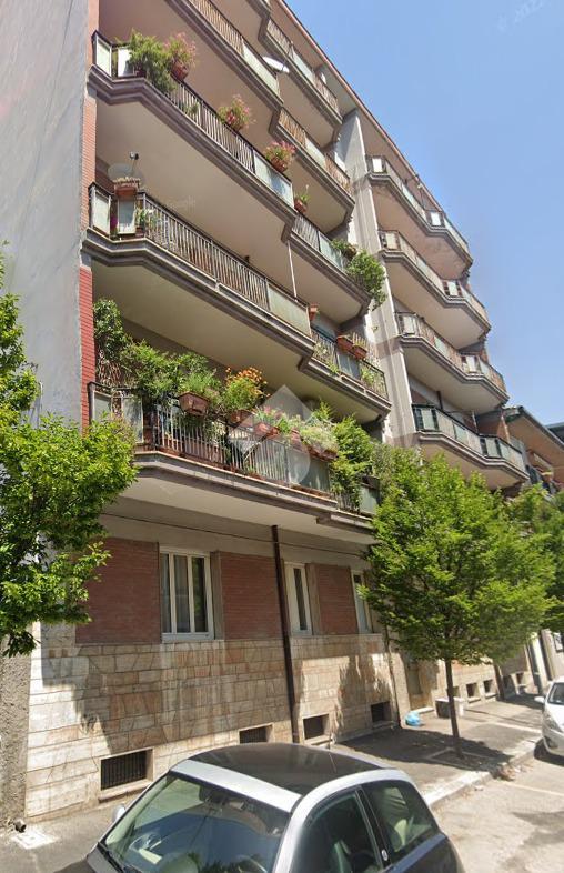 4 rooms Apartment in Avezzano, Italy No. 143858