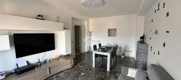 4 rooms Apartment in Avezzano, Italy No. 143858 4