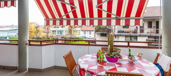 3 rooms Apartment in Turin, Italy No. 30492 7