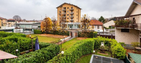 3 rooms Apartment in Turin, Italy No. 30492 8