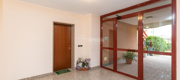 3 rooms Apartment in Turin, Italy No. 30492 18