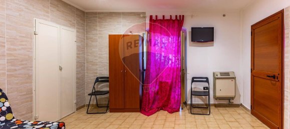 Studio in Bari, Italy No. 293339 2