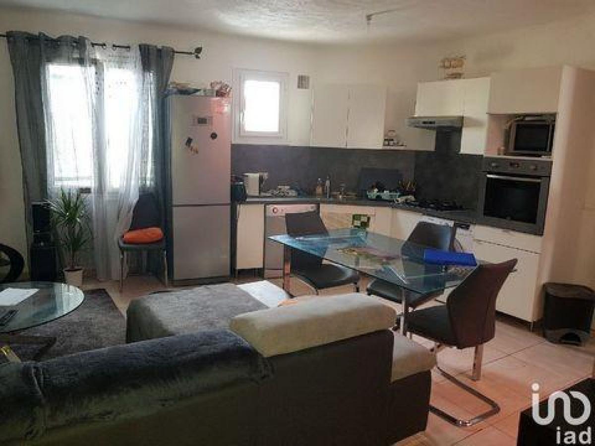 2 bedrooms Condo in Orange, France No. 5657