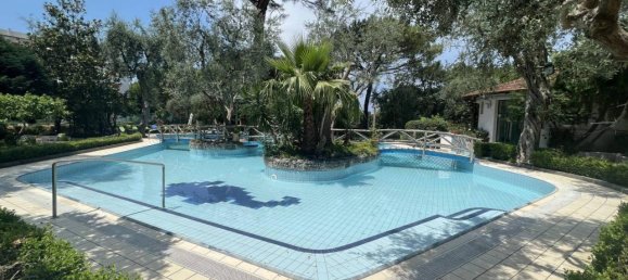 4 rooms Apartment in Sorrento, Italy No. 171606 25