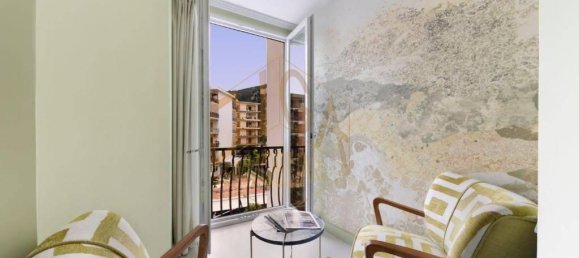 4 rooms Apartment in Sorrento, Italy No. 171606 4