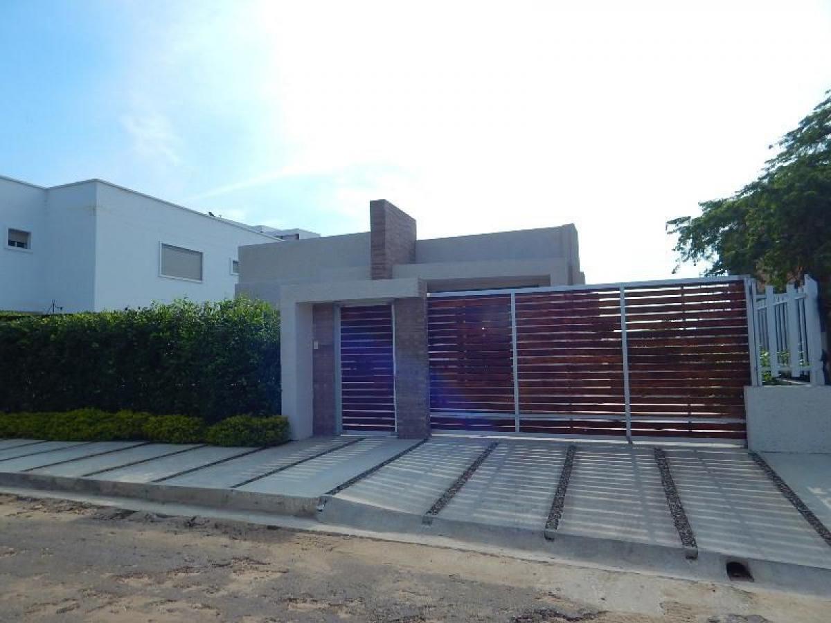 4 bedrooms House in Atlantico, Colombia No. 5568