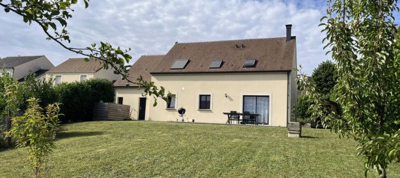 4 bedrooms House in Thoiry, France No. 333480 2