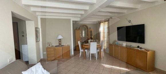 6 rooms Duplex in Modena, Italy No. 28674 5