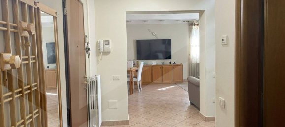 6 rooms Duplex in Modena, Italy No. 28674 14