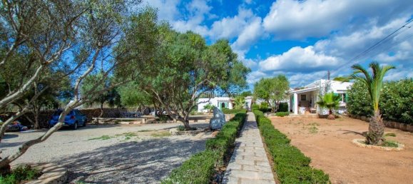 4 bedrooms Finca in Sant Lluis, Spain No. 1456 7