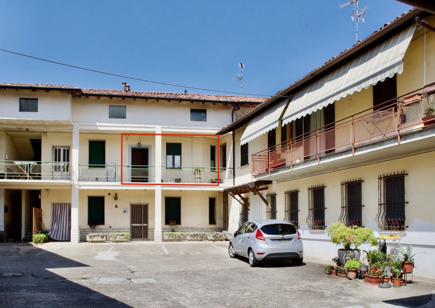 3 rooms Apartment in Mozzanica, Italy No. 263036