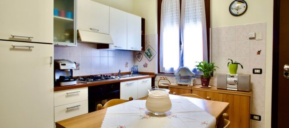3 rooms Apartment in Mozzanica, Italy No. 263036 2