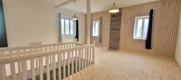 Casa T3 em Saint-Claude-de-Diray, France N.º 71655 5