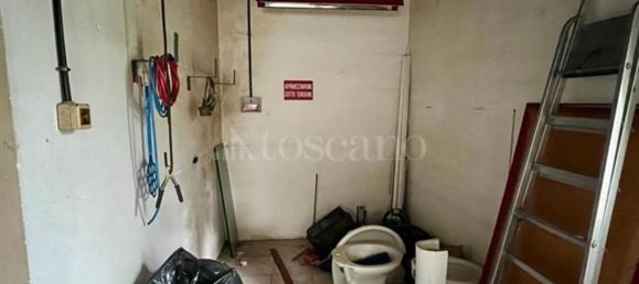 4 rooms Commercial property in Catania, Italy No. 162556 7