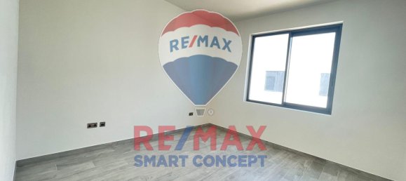 4 bedrooms Villa in Yas Island, UAE No. 23620 8