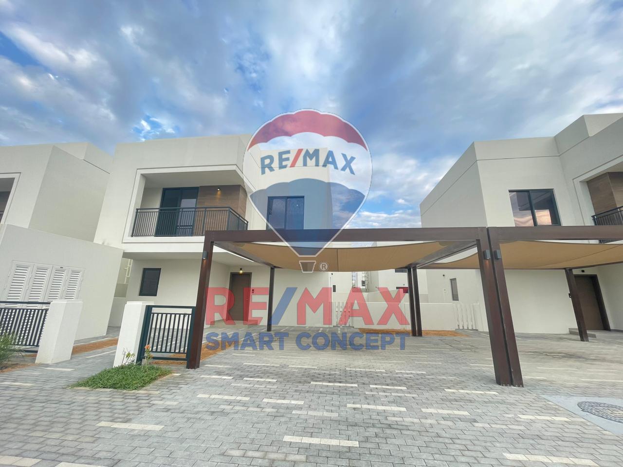 4 bedrooms Villa in Yas Island, UAE No. 23620