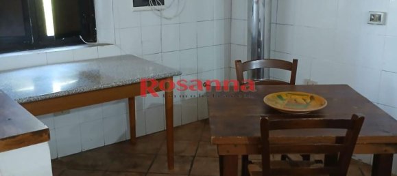 6 غرف نوم شقة في Collesalvetti, Italy رقم 323884 47