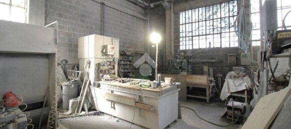 1080m² Warehouse in Chiusa di San Michele, Italy No. 151418 12