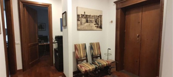 Квартира с 4 спальнями в Анкона, Италия № 350732 4