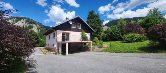 6 bedrooms House in Jura, France No. 354110 3