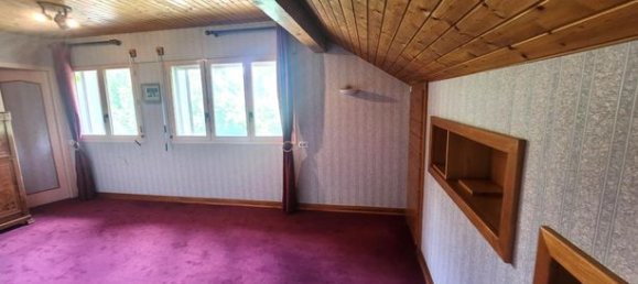 6 bedrooms House in Jura, France No. 354110 8