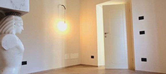 6 bedrooms House in Gazzola, Italy No. 282045 30